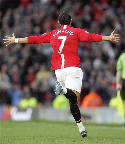 背身进攻或 背身进攻或